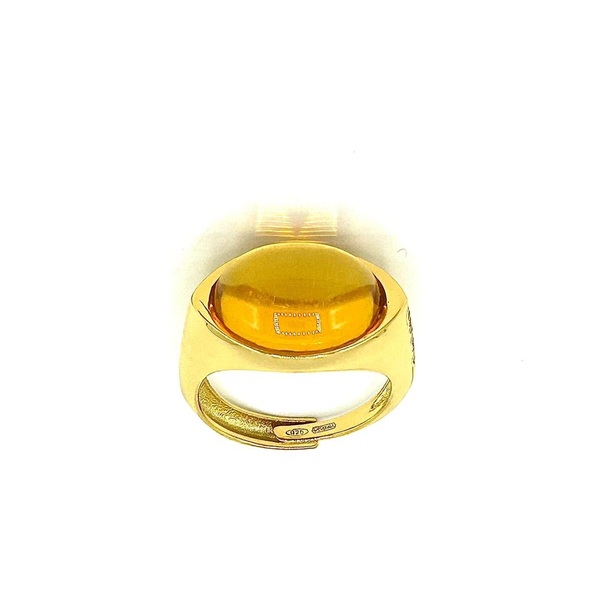 Ring in silver tit. 925m. and hydrotermal quartz.